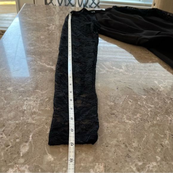 Emerald Sundae black dress with lace sleeve size small - Picture 8 of 10